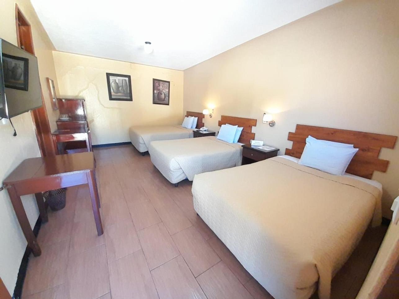 Hotel Y Restaurante Villa Esmeralda Кесальтенанго Экстерьер фото